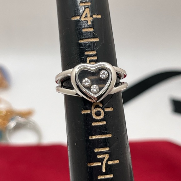 Chopard 18K White Gold Happy Diamonds Hearts Ring - Picture 2 of 9